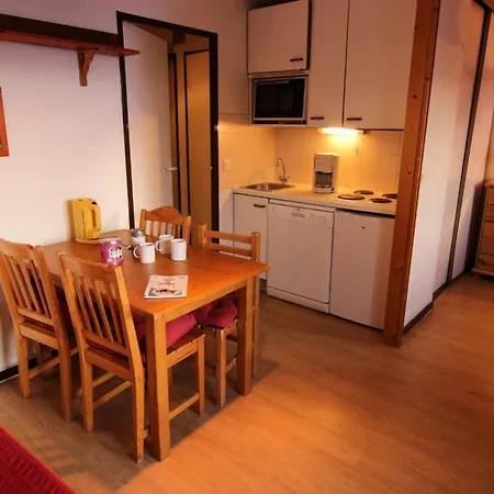 Résidence Reine Blanche - 2 Pieces Pour 4 Personnes Avec Balcon Sud Ouest Quartier Calme Mae-7551 Appartement *
